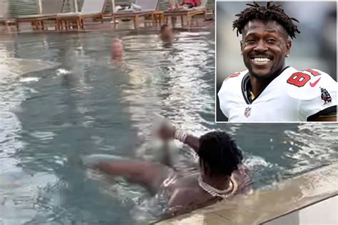 antonio brown leak video|Antonio Brown, Dallas Cowboys Hopeful, Shocks Guests by。